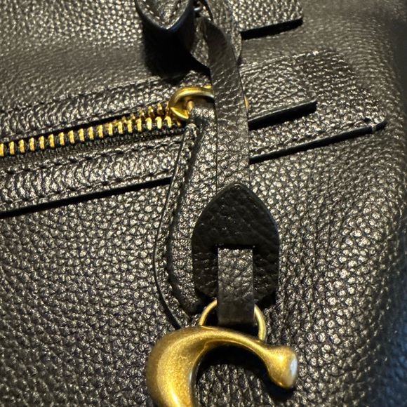 Coach Black Pebble Leather Taylor Tote Retail $325 CC395 Women’s Shoulder Purse - Picture 3 of 16